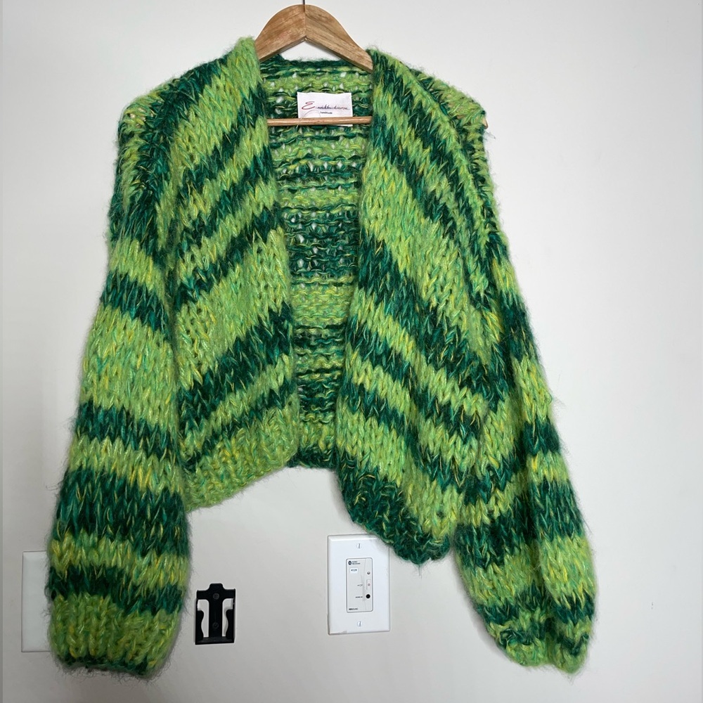 E WITH  LOVE  ZOE Cropped hand dyed cardigan - Picture 7 of 10